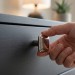 Ручка кнопка SY3310 0008 PN, материал Замак, отделка Никель, 30*30*25 мм