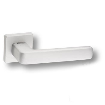 Дверная ручка на квадратной розетке GAMMA HA195RO11 ELX10, материал Замак, отделка Хром, 152*52*55 мм