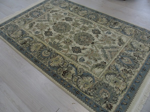 Ковер Amurty 2062W