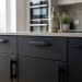 Ручка кнопка Viefe ARPA 0583070L30, материал Замак, цвет Чёрный, отделка Черный, 70*14*35 мм