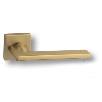 Дверная ручка на квадратной розетке HA251RO11 GB PAN, материал Замак, отделка Латунь, 151*52*67 мм