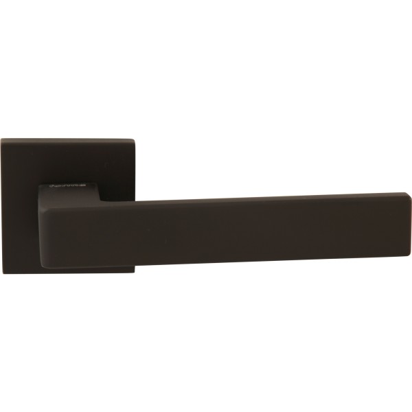 Дверная ручка на квадратной розетке "ASTI" 254K Asti Графит, материал Замак, цвет Чёрный, отделка Черный, 140*50*50 мм