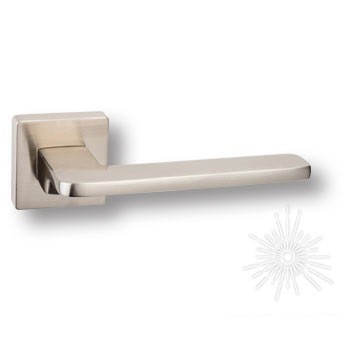 Дверная ручка на квадратной розетке "GIADA" HA110RO11 NB, материал Замак, отделка Никель, 150*52*52 мм