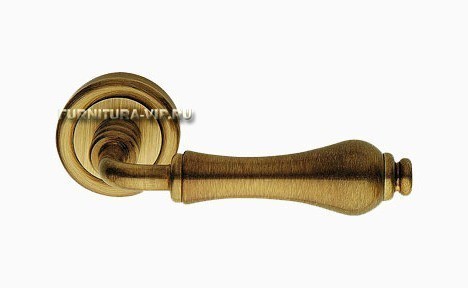 Дверная ручка на круглой розетке "ALDAR" PM  923/103, материал Латунь, отделка Бронза, 140*50 мм