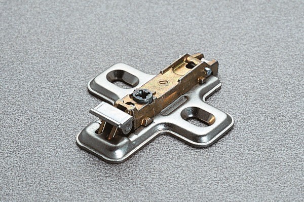 Клип-ответная планка Н0 под шуруп, крестообразная BAV3L09F