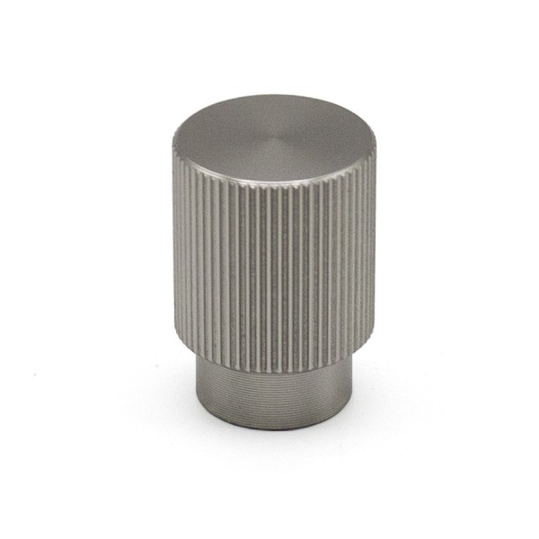 Ручка кнопка Viefe ARPA 0583022L24, материал Замак, отделка Сталь, 31*d=22 мм